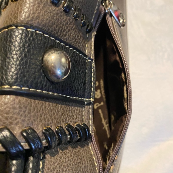 Pocketbook - Picture 2 of 13